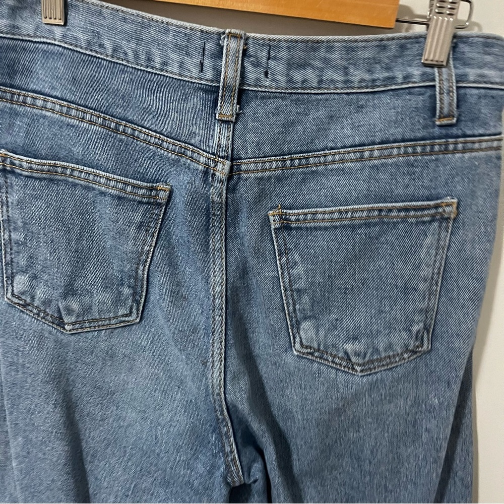 Oak + Fort High Rise Barrel Leg Jean Blue size Medium - Picture 9 of 15